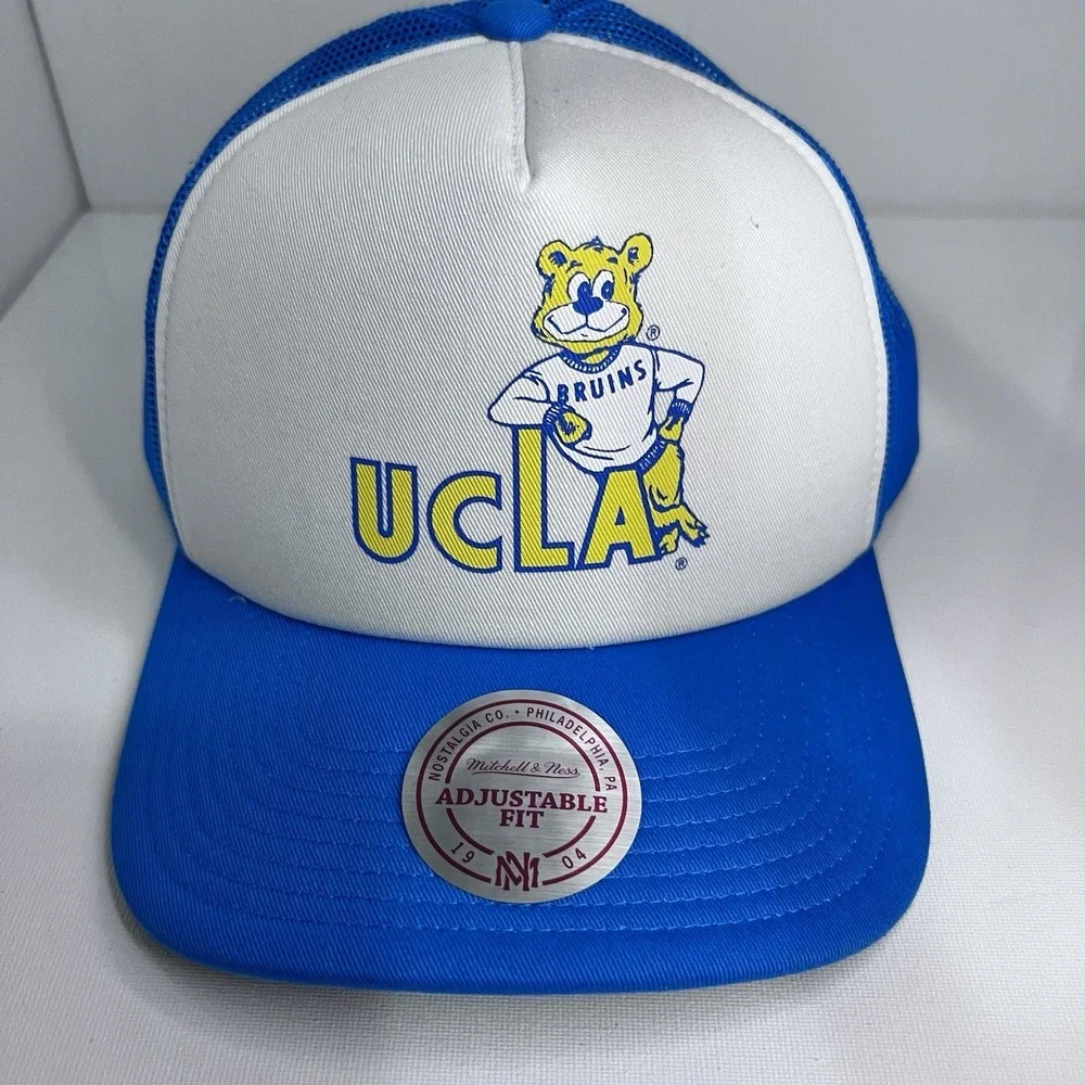 Mitchell‎ & Ness UCLA NCAA Retro Trucker Hat – New with Tags 🧢 One Size